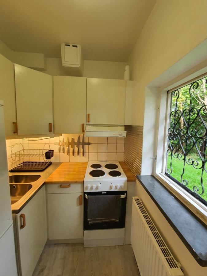Close To The Metro And The Beach!!! With A View Of The Scandinavian Forest 斯德哥尔摩 外观 照片